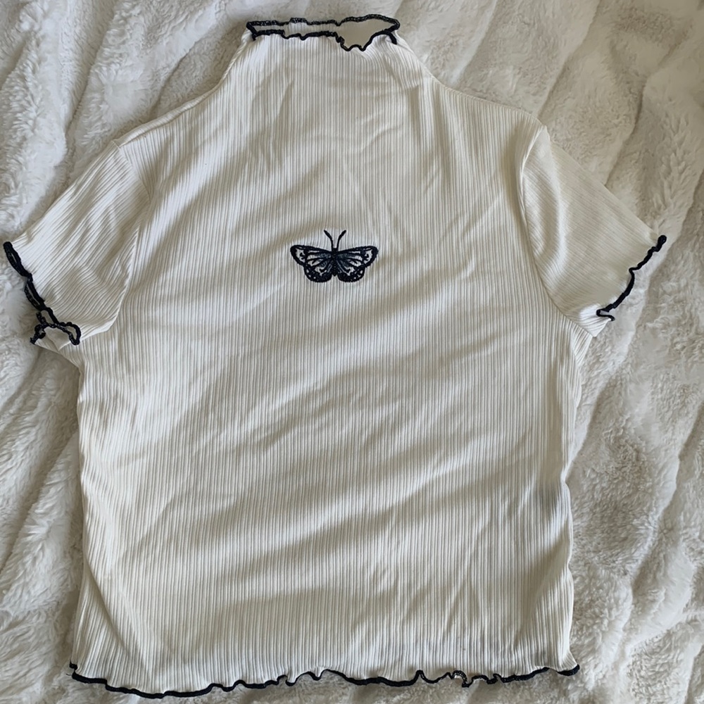 Butterfly 🦋 turtle neck top